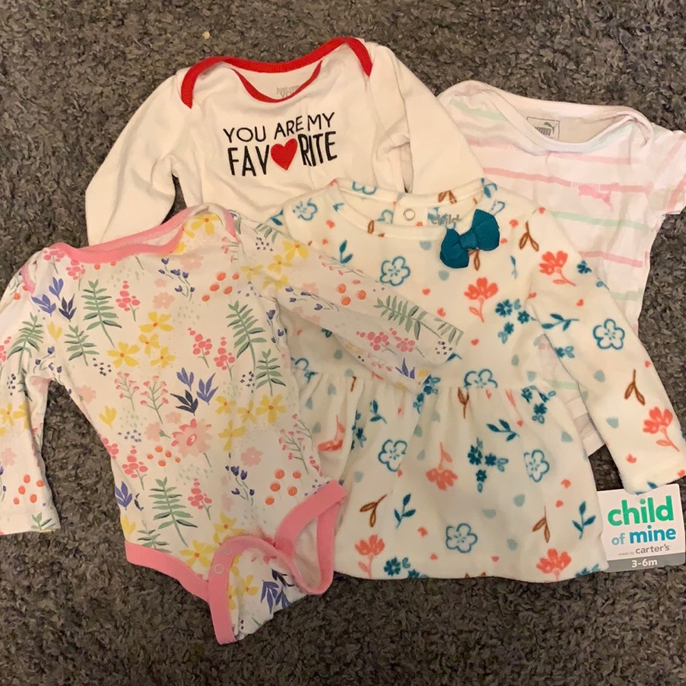Baby clothes bundle
